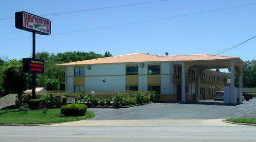 Weatherford Inn And Suites Exterior photo
